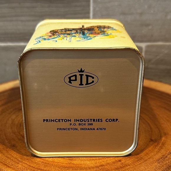 Vintage Carousel Horse Tin PIC Princeton Industries Corp. 3.7” x 3.7” x 4.8” - Picture 7 of 10